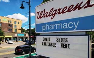 Pharmacists At Walgreens Stage Walkout Complaining Unsafe Working Conditions